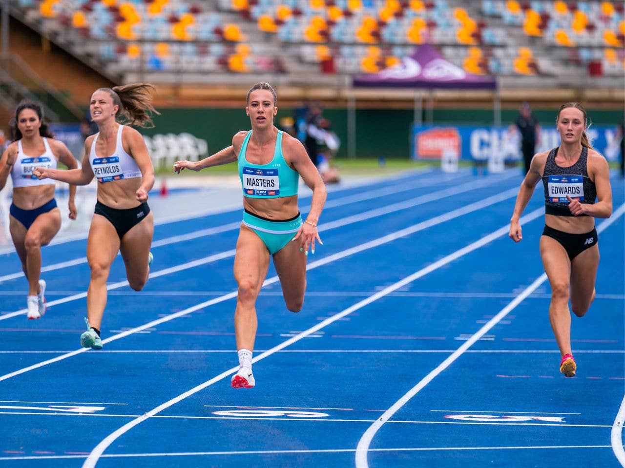 Female 100m race at QSAC